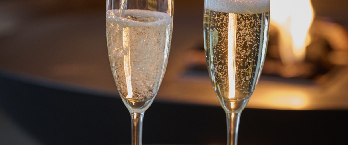 The Early Sparkle - Free Fizz For Early Festive Bookings